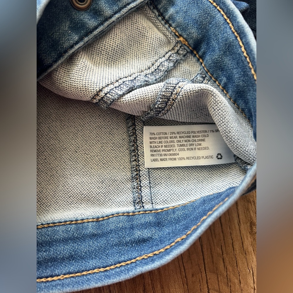 Cat & Jack Classic Blue Jean Jacket 3-6 Months - Picture 3 of 4